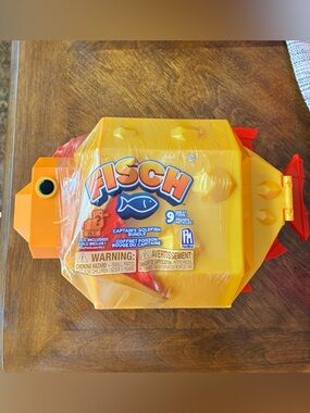 NWT! Brand new! Roblox Fisch Captain’s Goldfish Collector Series 1 Bundle set!